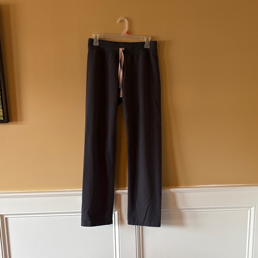 Figs technical collection gray scrub pants